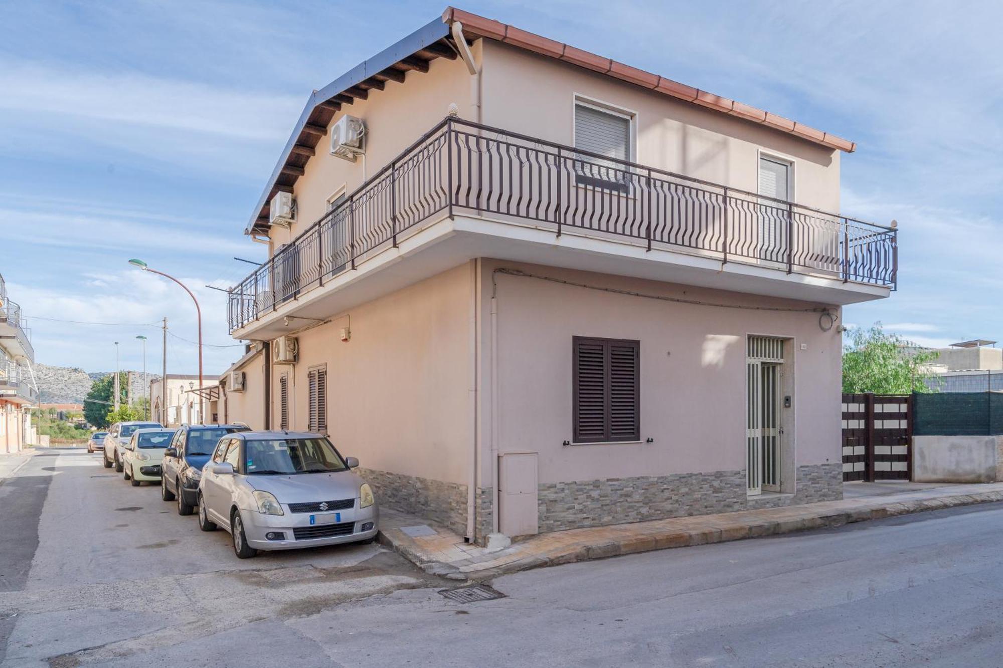 Le Tre Pigne Floridia Exterior foto